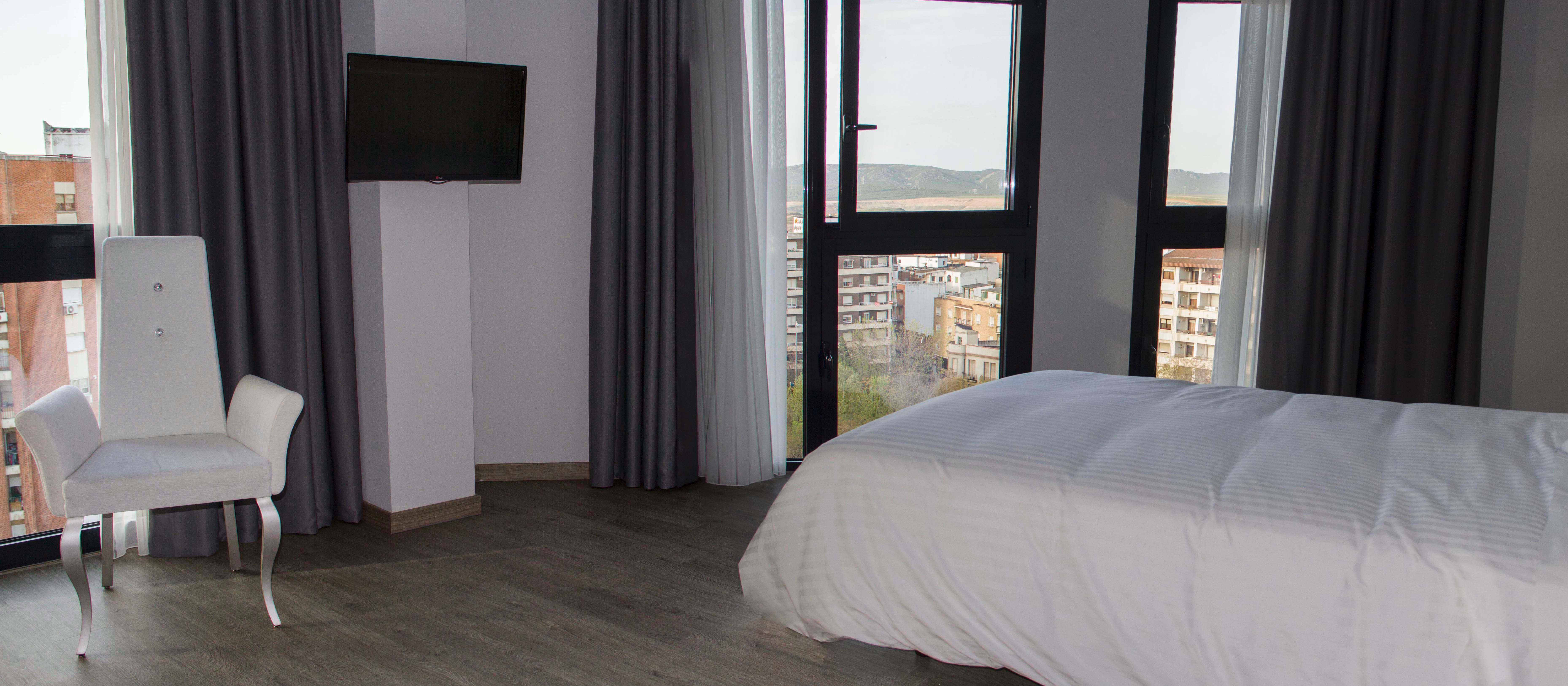 Hotel Santa Eulalia Puertollano Buitenkant foto