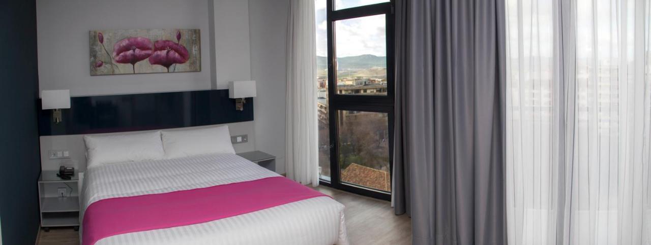 Hotel Santa Eulalia Puertollano Buitenkant foto