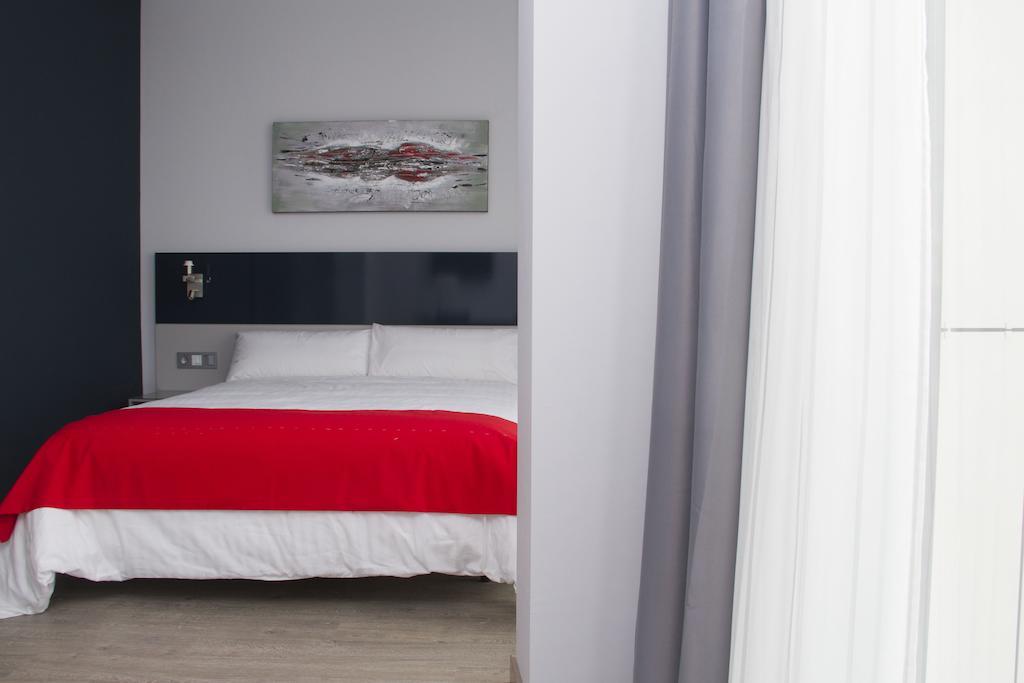Hotel Santa Eulalia Puertollano Kamer foto